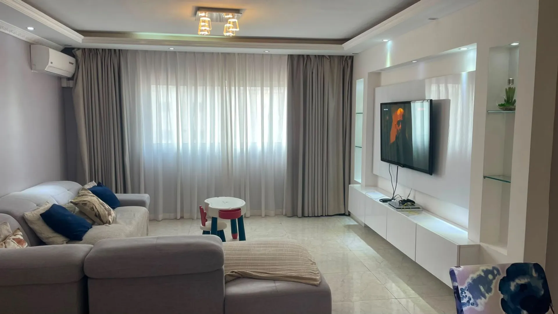 Centralidade Do K.K.5000 Arrenda-se Apartamento     1
