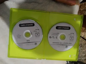 Dois jogos da Xbox 360