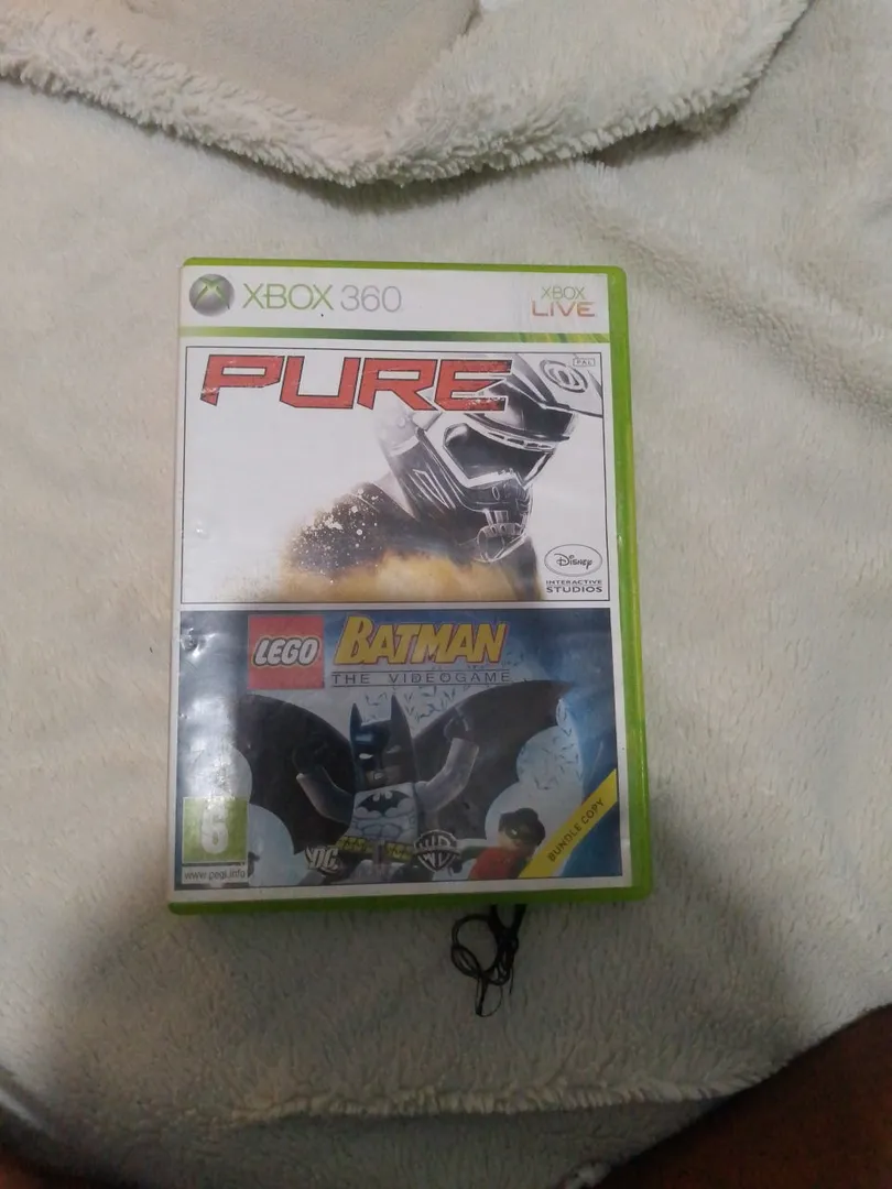 Dois jogos da Xbox 360 3