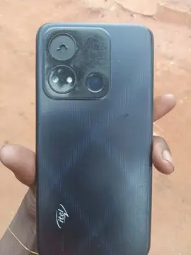 Vendo meu:Itel A04 Ram: 2GB  Modelo: Itel A632w Versão:12 Bateria:100