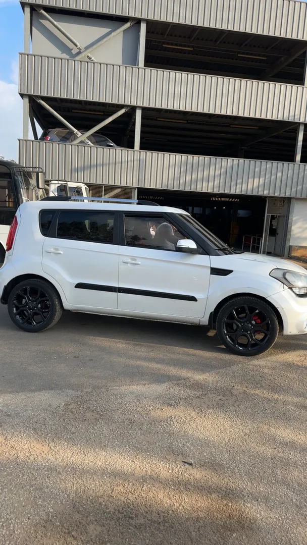 Kia soul  10