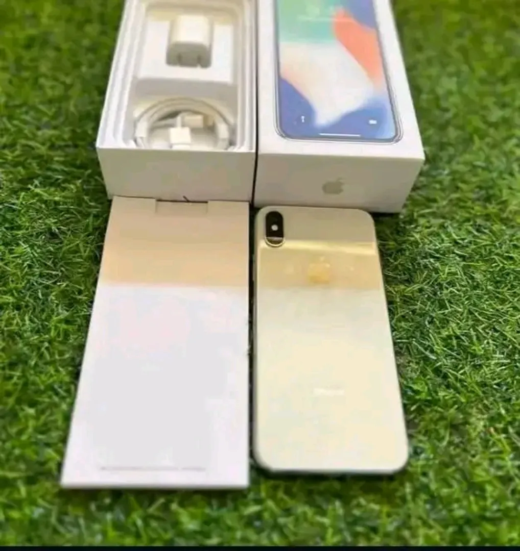 Phone 6s 30mil/ 7 Plus 60mil  iPhone XR 120mil / Xnormal 100 mil/11nor 1