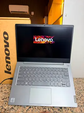 Lenovo ThinkBook – Desempenho Profissional e Const