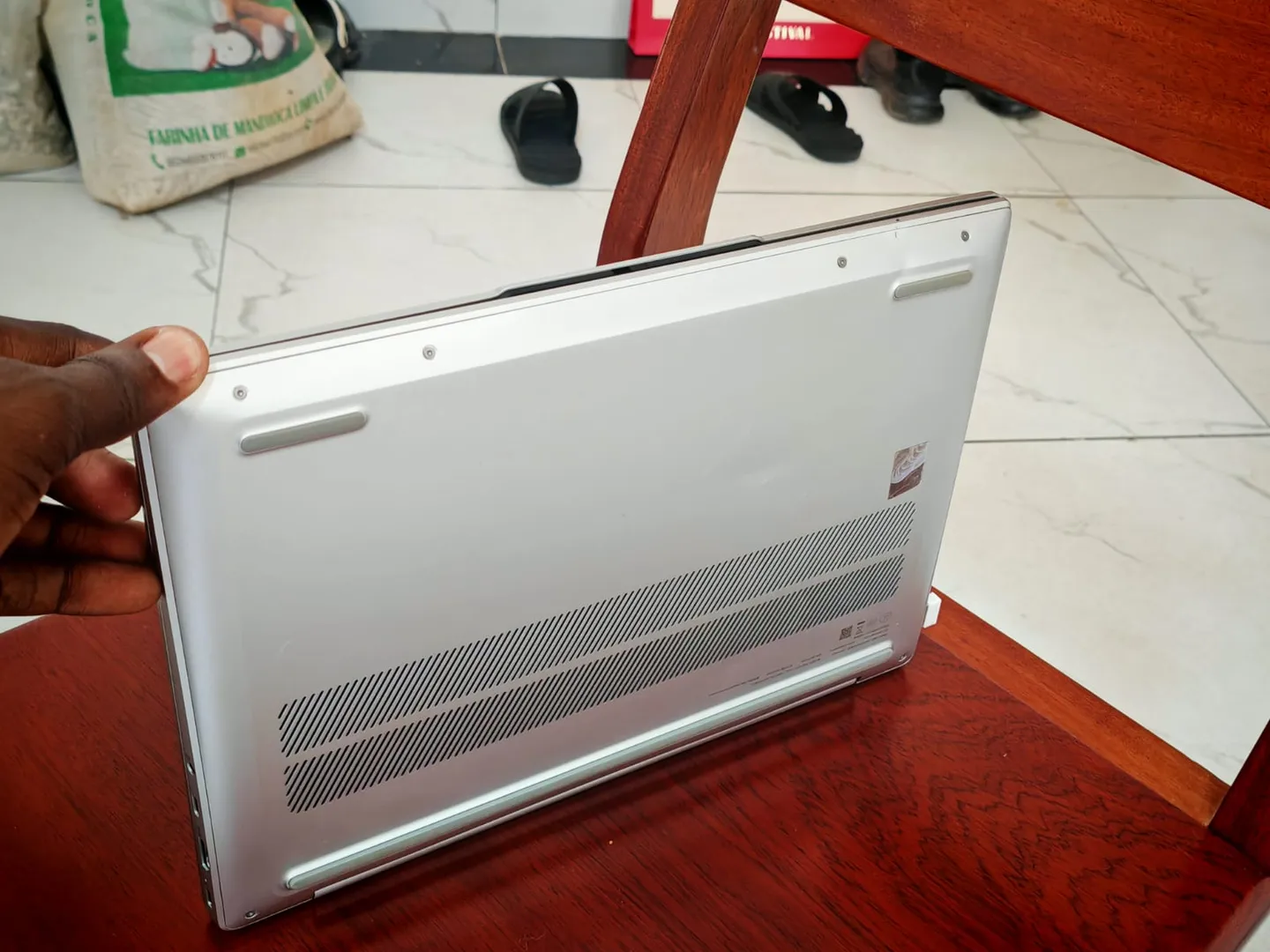 Lenovo  2