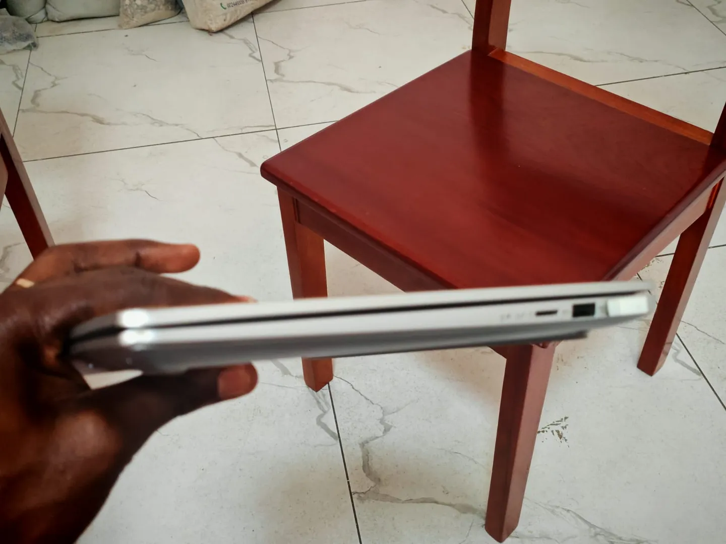 Lenovo  5