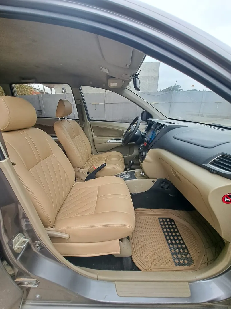 Toyota Avanza 7