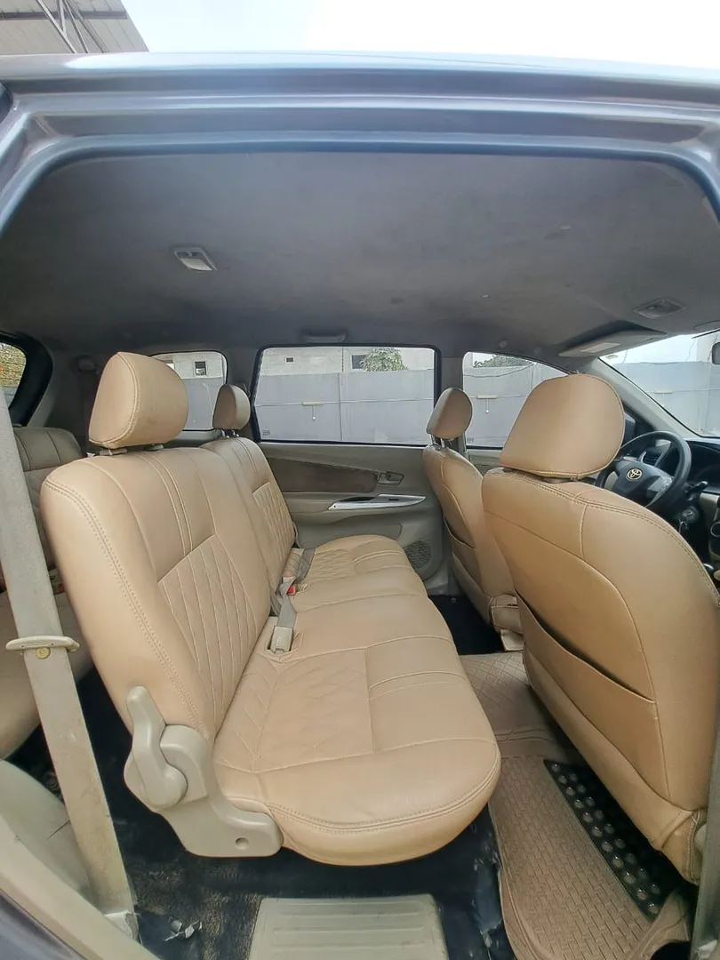 Toyota Avanza 9