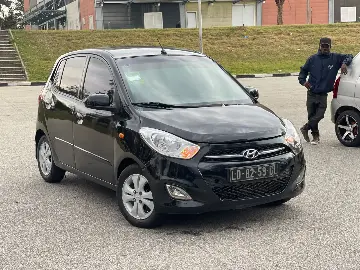 🚘🔥 *VENDE-SE HYUNDAI i10!* 🔥🚘