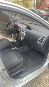 HYUNDAI i20 LIMPO