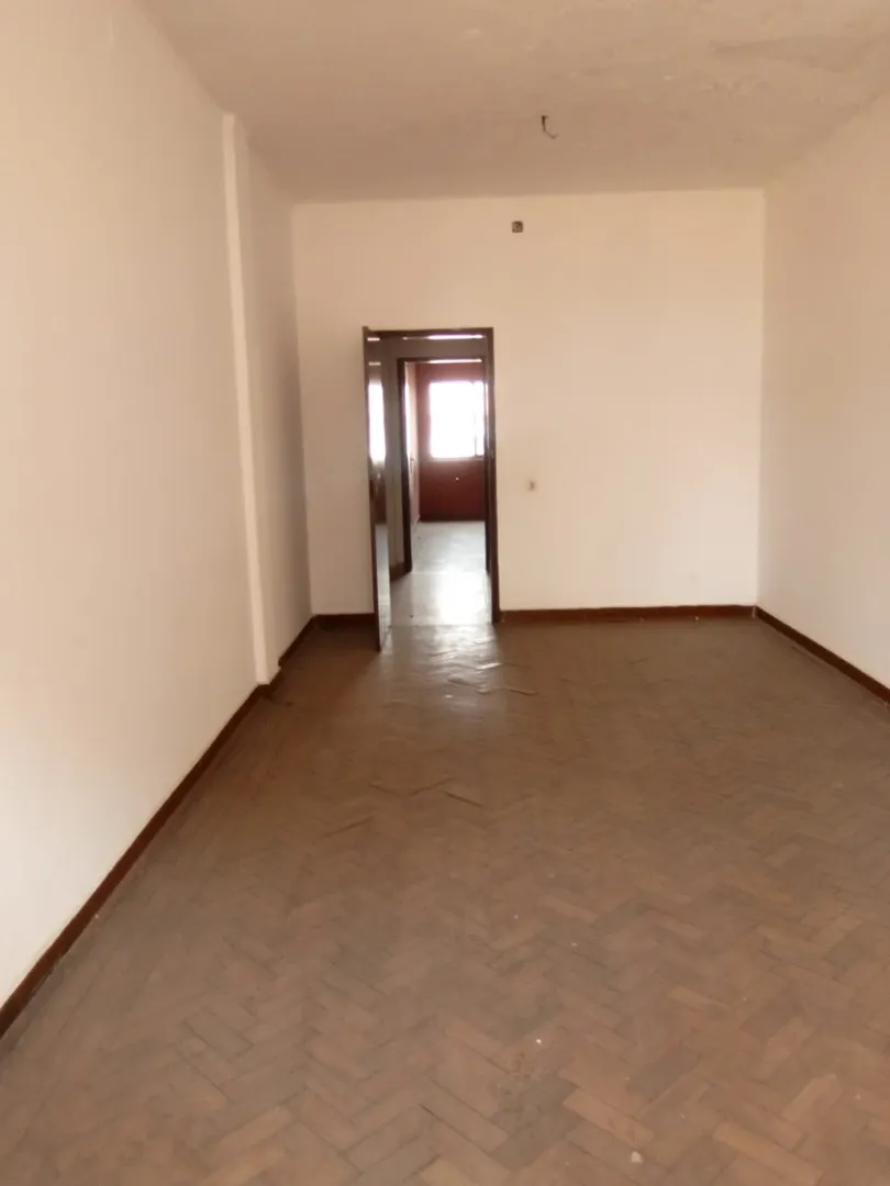 Apartamento T2+1 no Huambo 1•andar 4