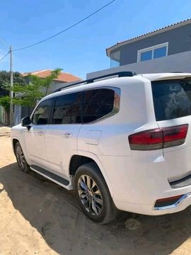 land criser twin turbo