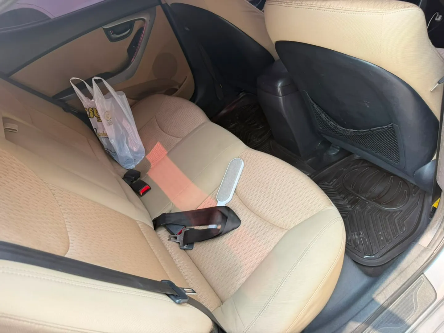 HYUNDAI ELANTRA 6