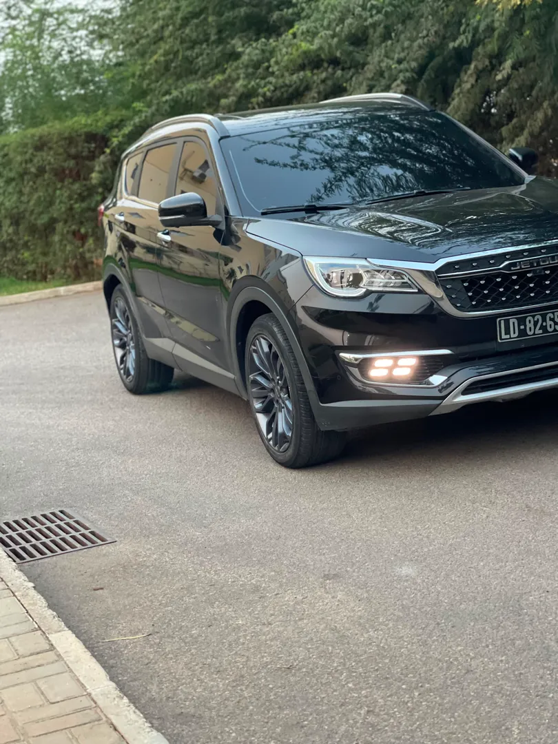 Jetour X70s Full Option, automática e com 48 mil km 5