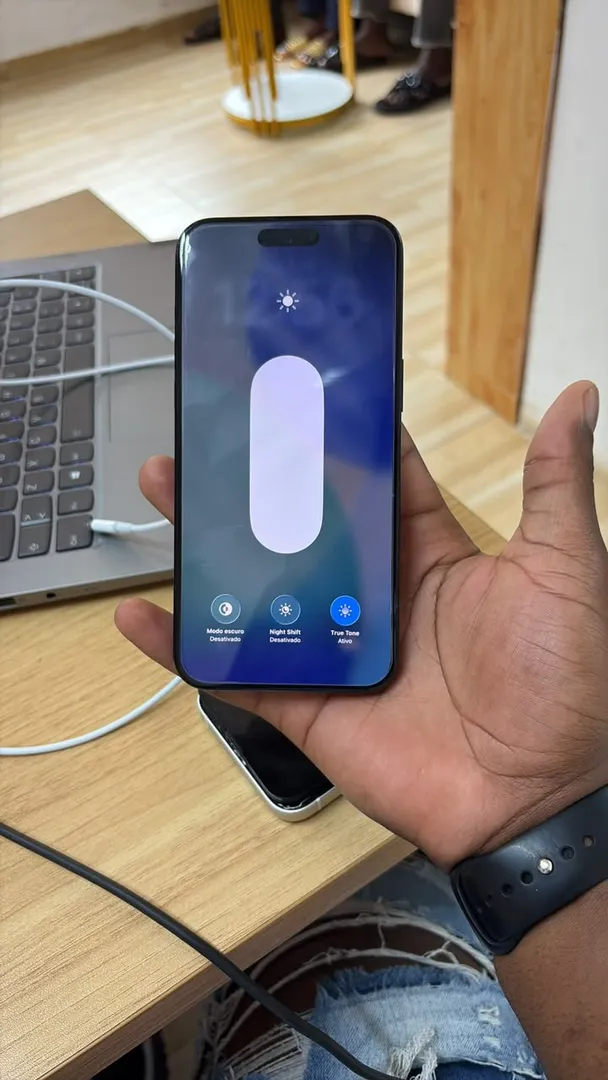 iPhone 16 pro max novo 1