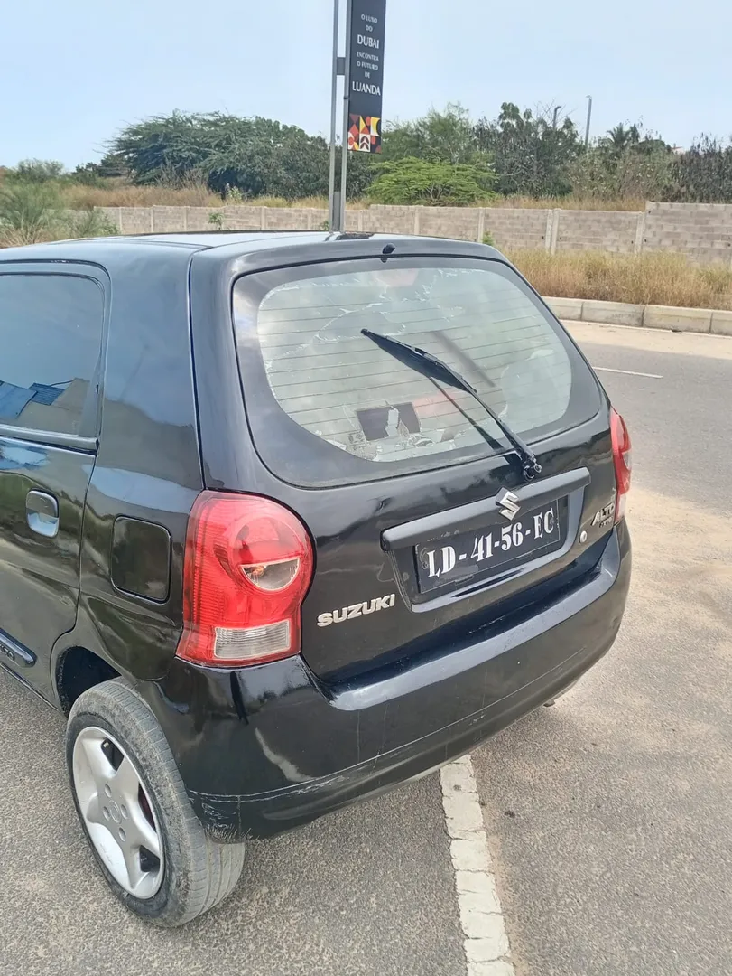 Suzuki alto k10  6