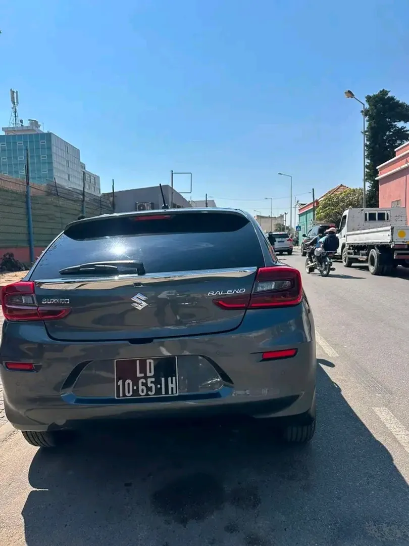 Suzuki baleno 4