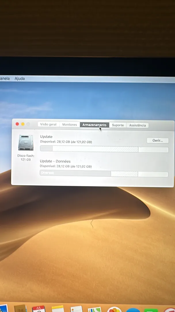 MacBook Pro  1
