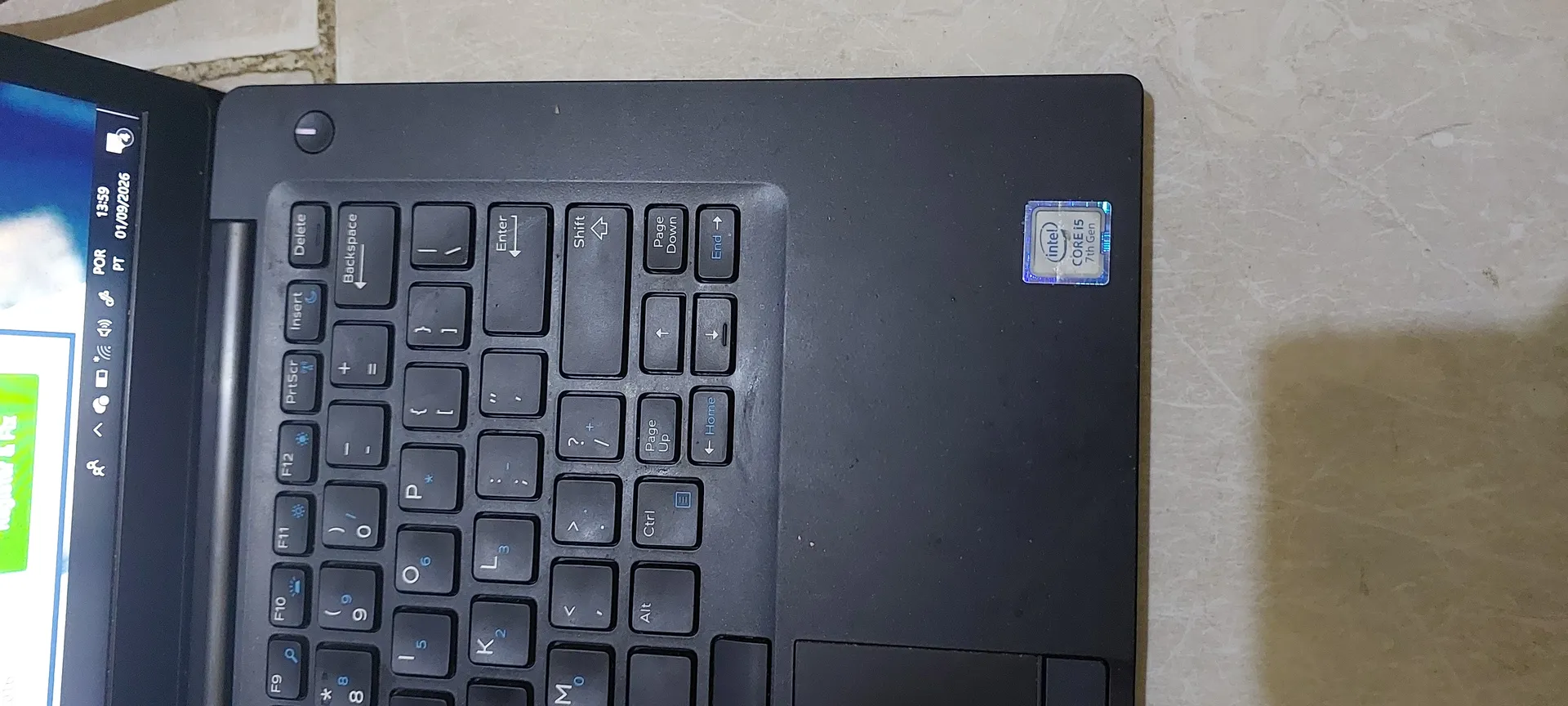 Windows 10 Pro  2