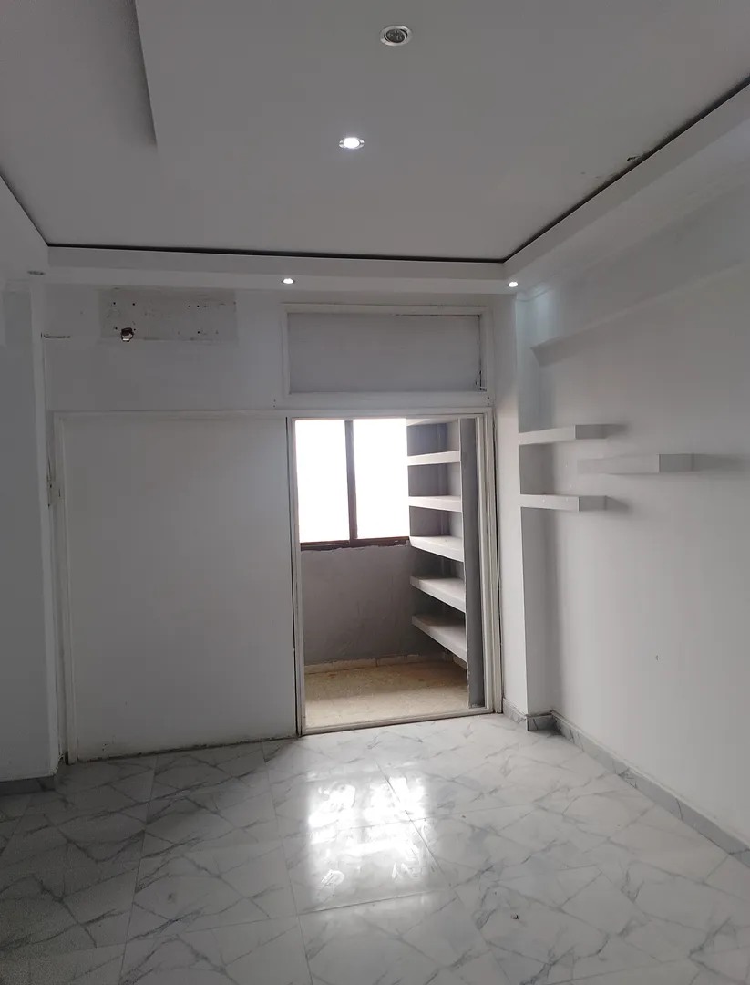 Apartamento T2 para arrendar na Maianga - em frente à Clínica Girassol 10