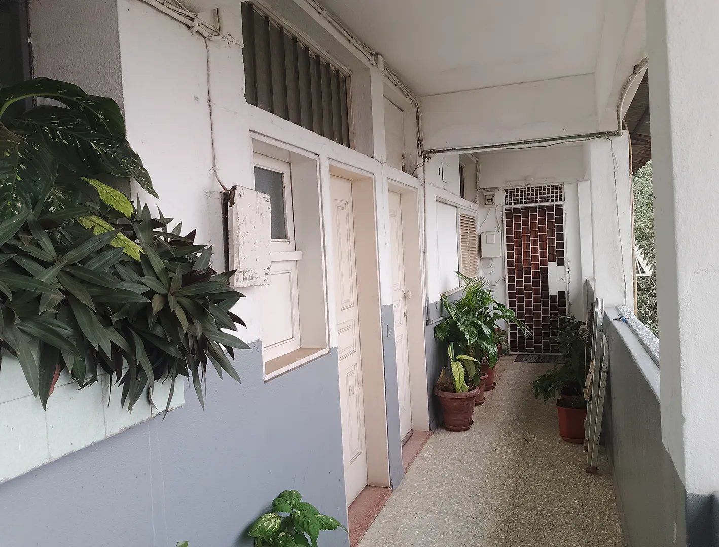 Apartamento T2 para arrendar na Maianga - em frente à Clínica Girassol 2