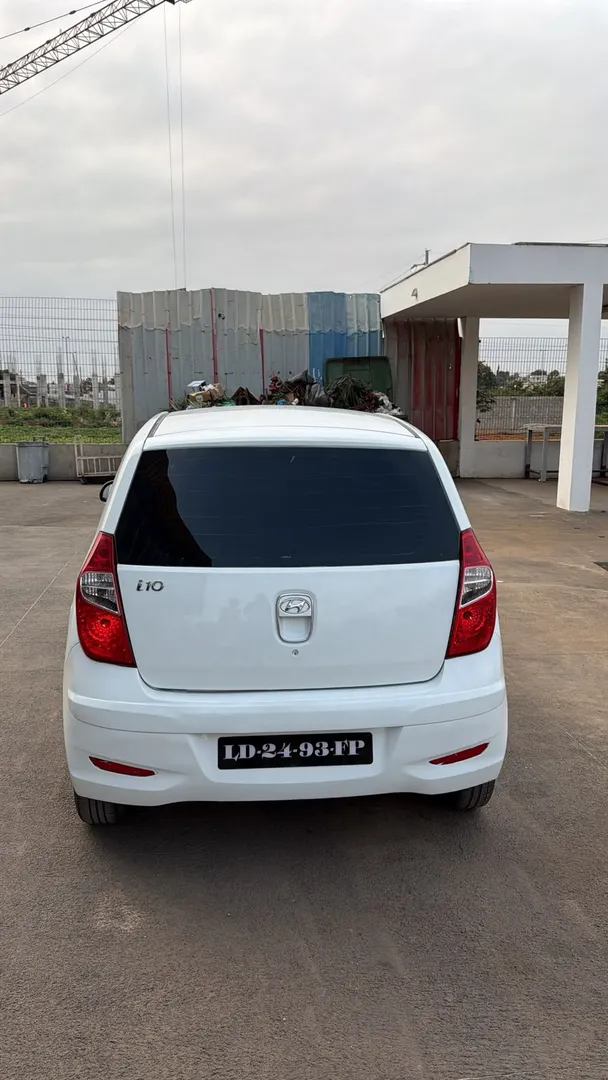 Hyundai i10 1.0  2