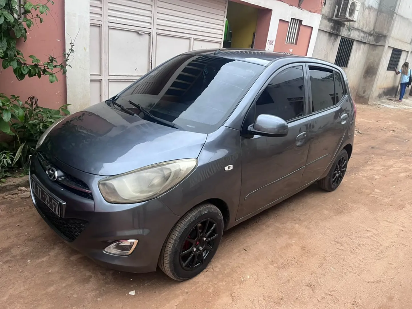 Hyundai I10 1.2 automático  1
