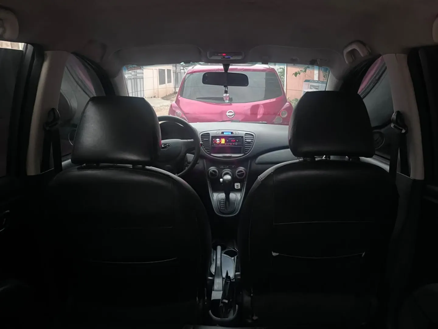 Hyundai I10 1.2 automático  3