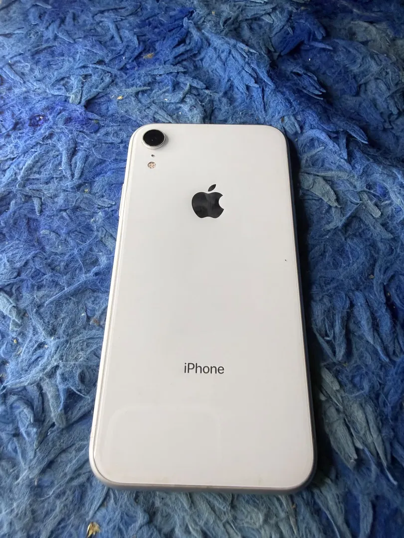 iPhone XR 2
