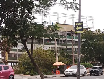 Apartamento T2, na Maianga para arrendar